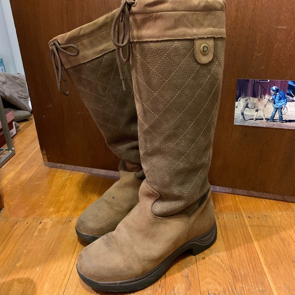 Brown Quilted Winter Boots